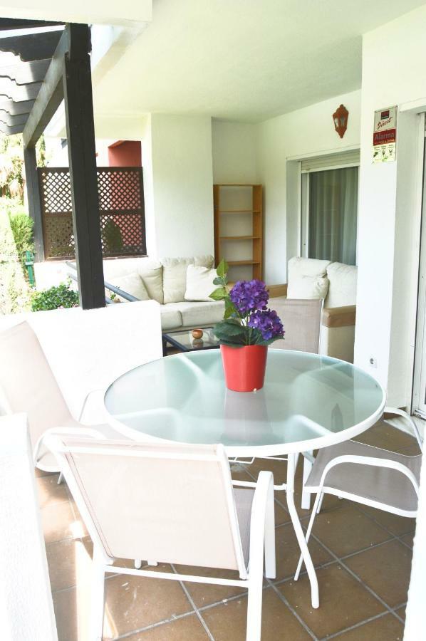 Puerto Banus With Private Garden Apartment Марбеля Екстериор снимка